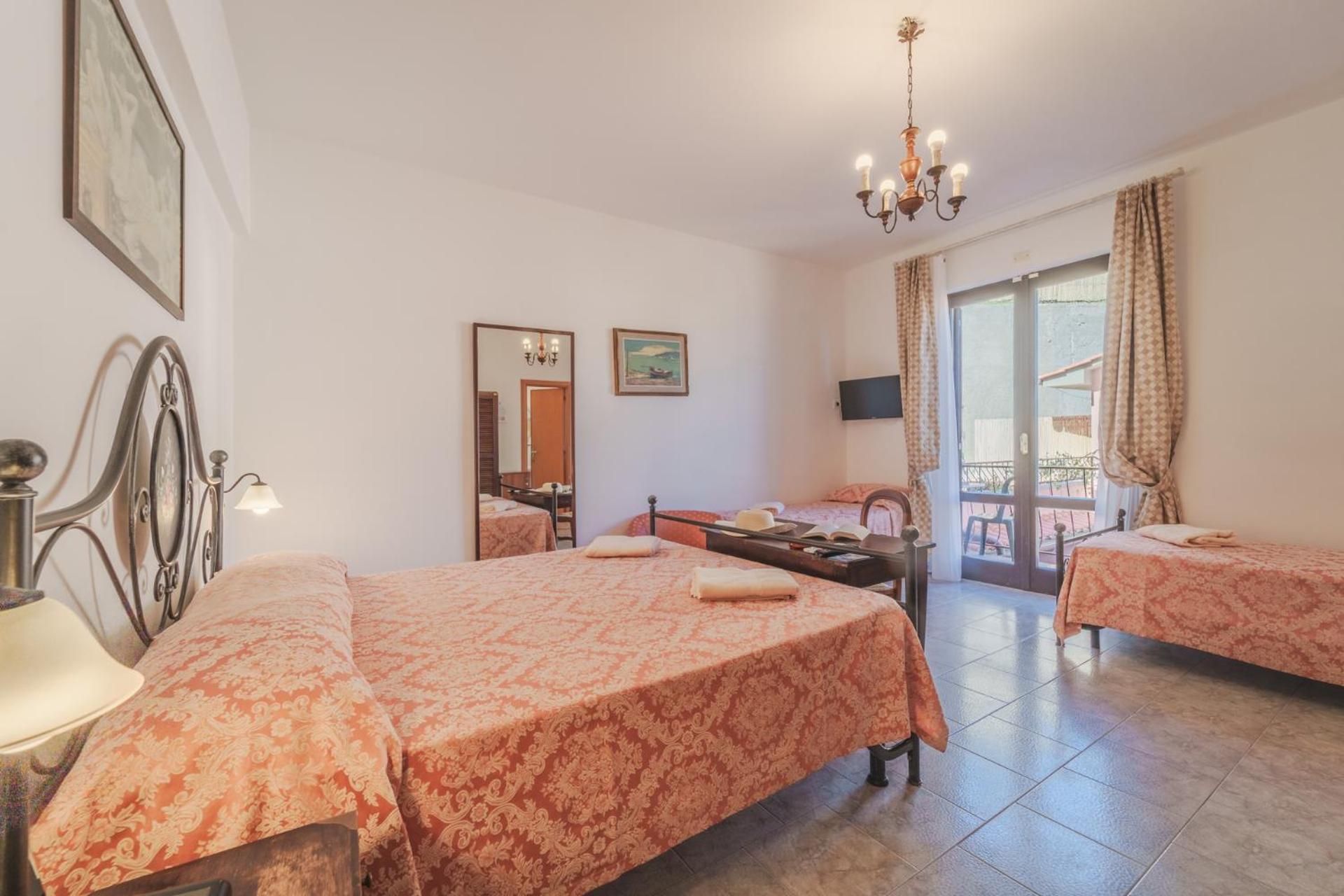 Hotel Lo Scirocco Fetovaia Exteriér fotografie