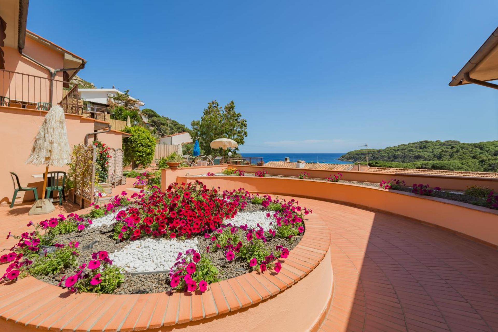 Hotel Lo Scirocco Fetovaia Exteriér fotografie