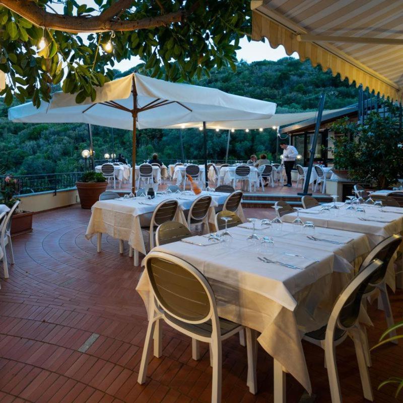 Hotel Lo Scirocco Fetovaia Exteriér fotografie